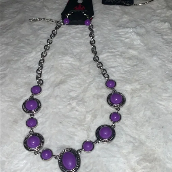 NWT Paparazzi Purple and Silver Necklace Set - Picture 5 of 5